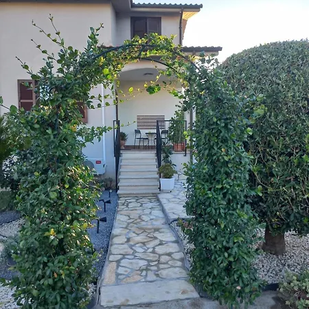 L' Archetto Anguillara Sabazia